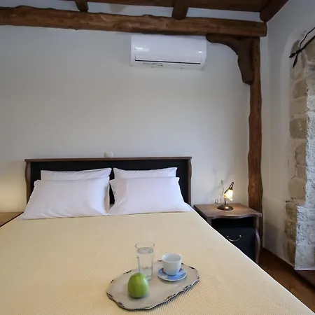 Matzanas House * Κατούνα