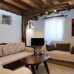 וילה Matzanas House Katouna