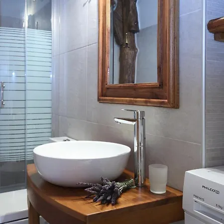 Villa Matzanas House *